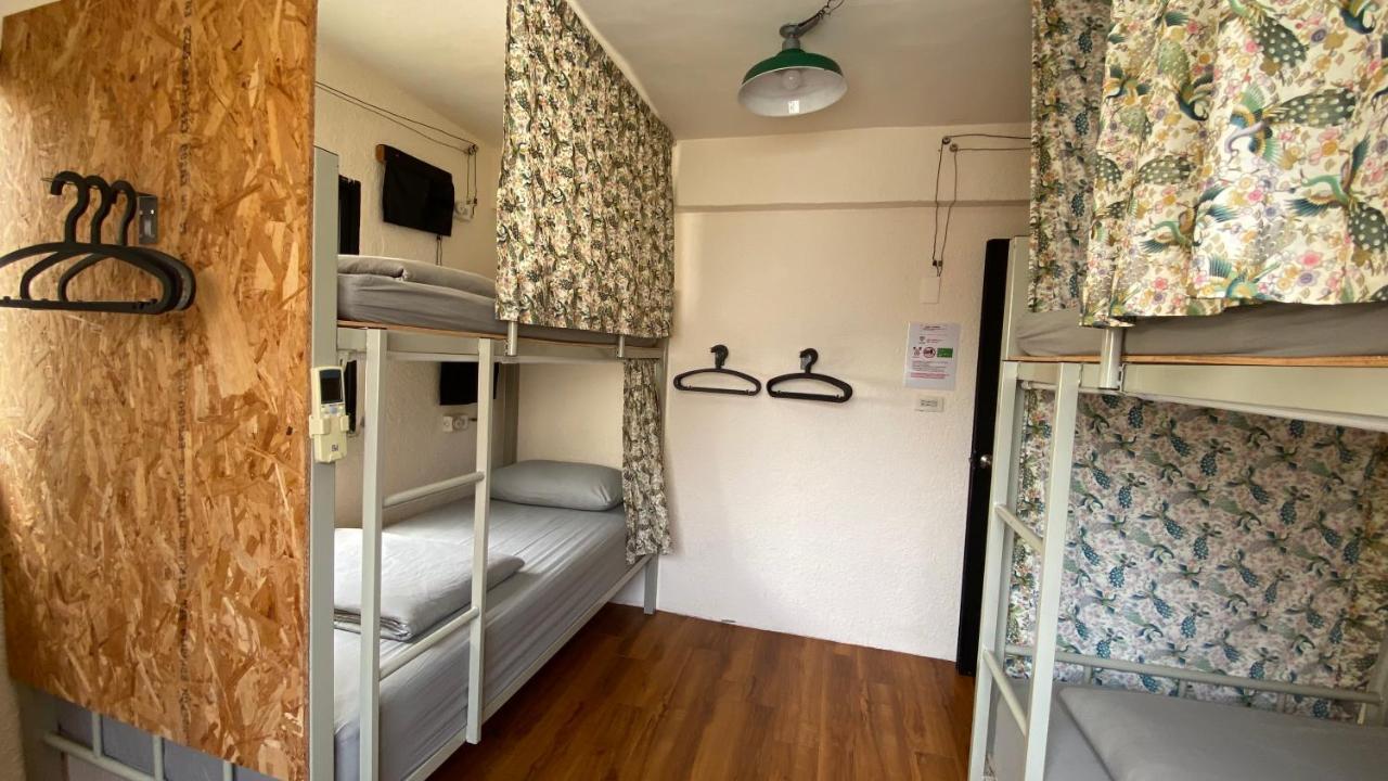 82G Backpacker Inn Magong Bagian luar foto